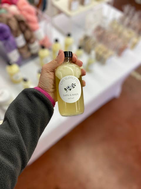 8oz Earth & Amber Wool Wash