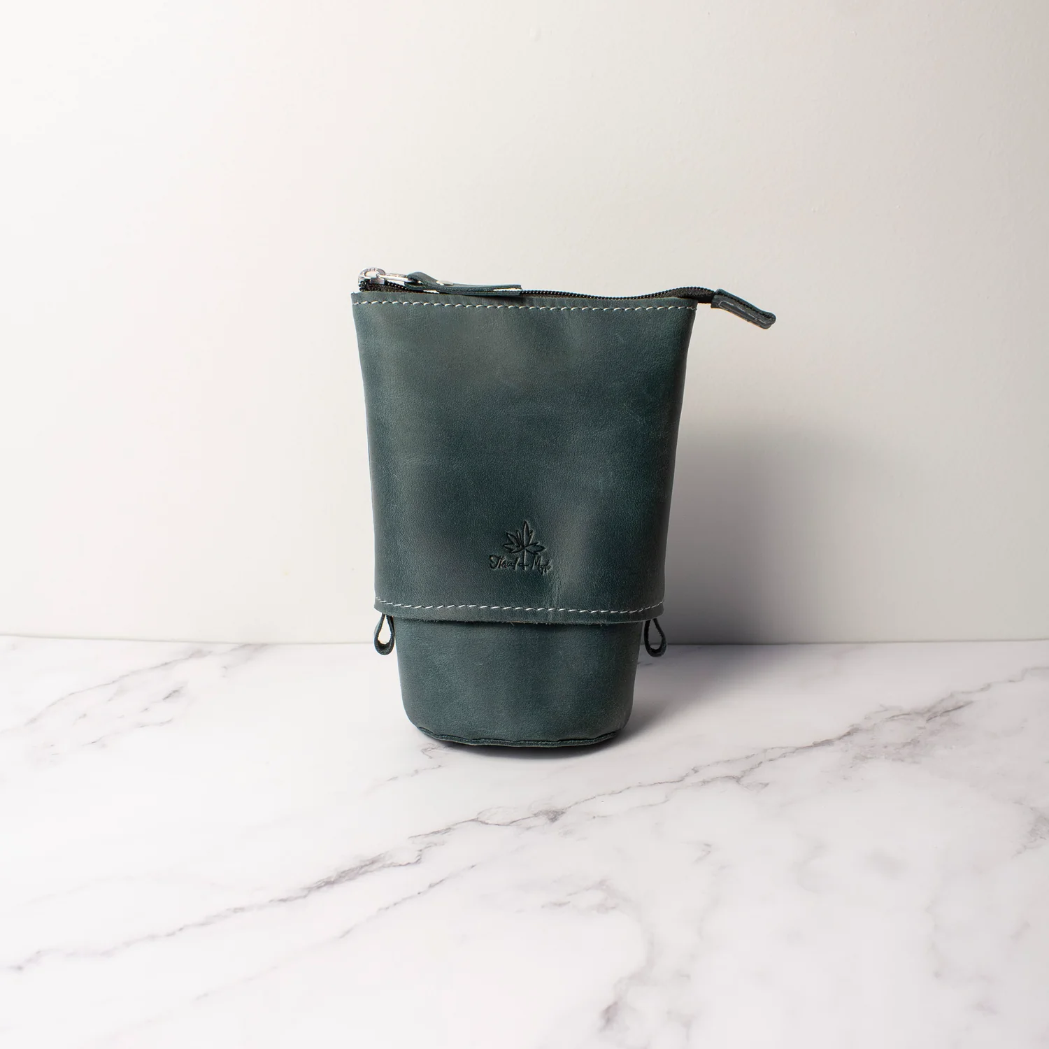 Thread & Maple Telescopic Notions Cases