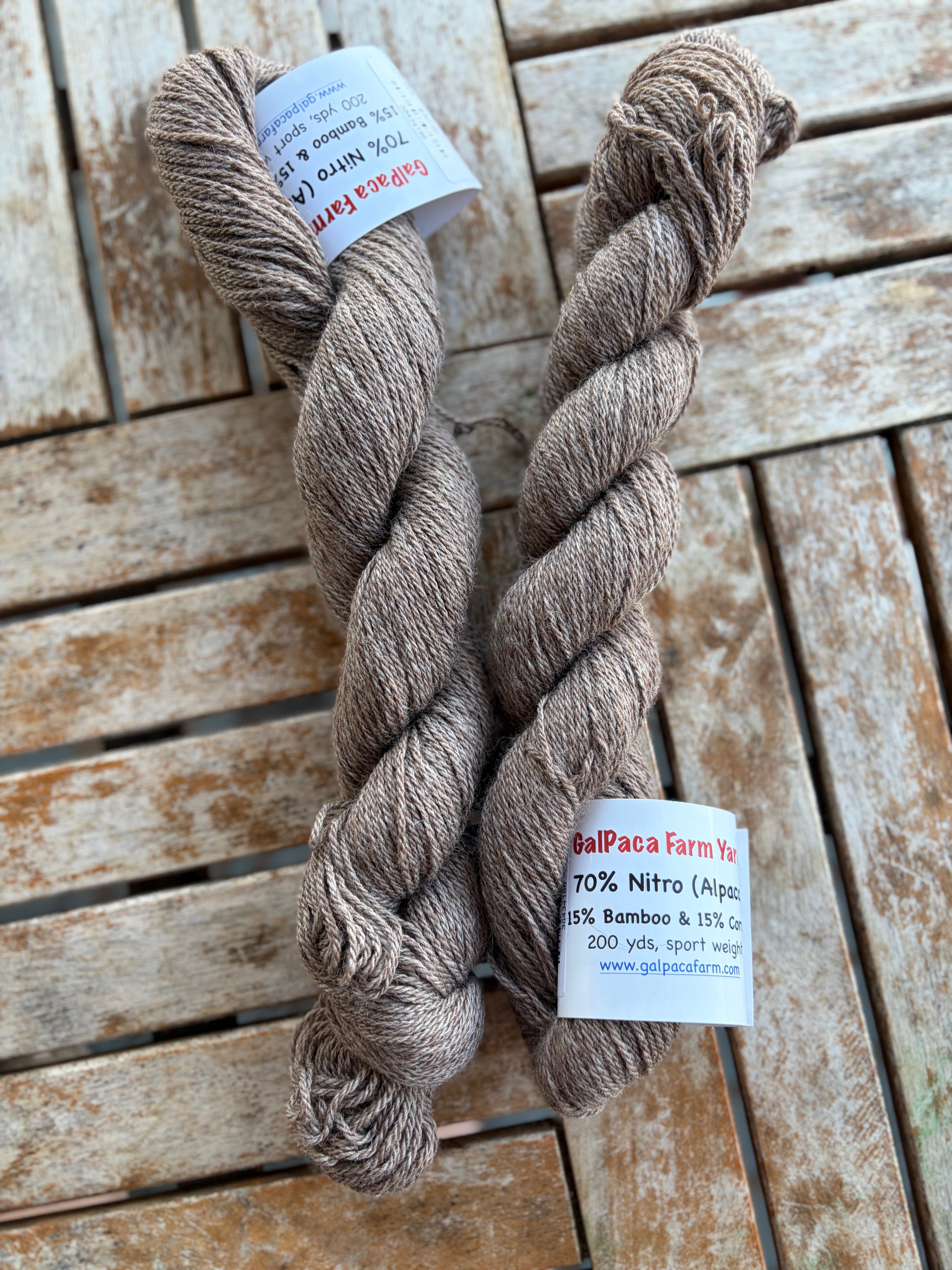 C Galpaca Farm Yarns