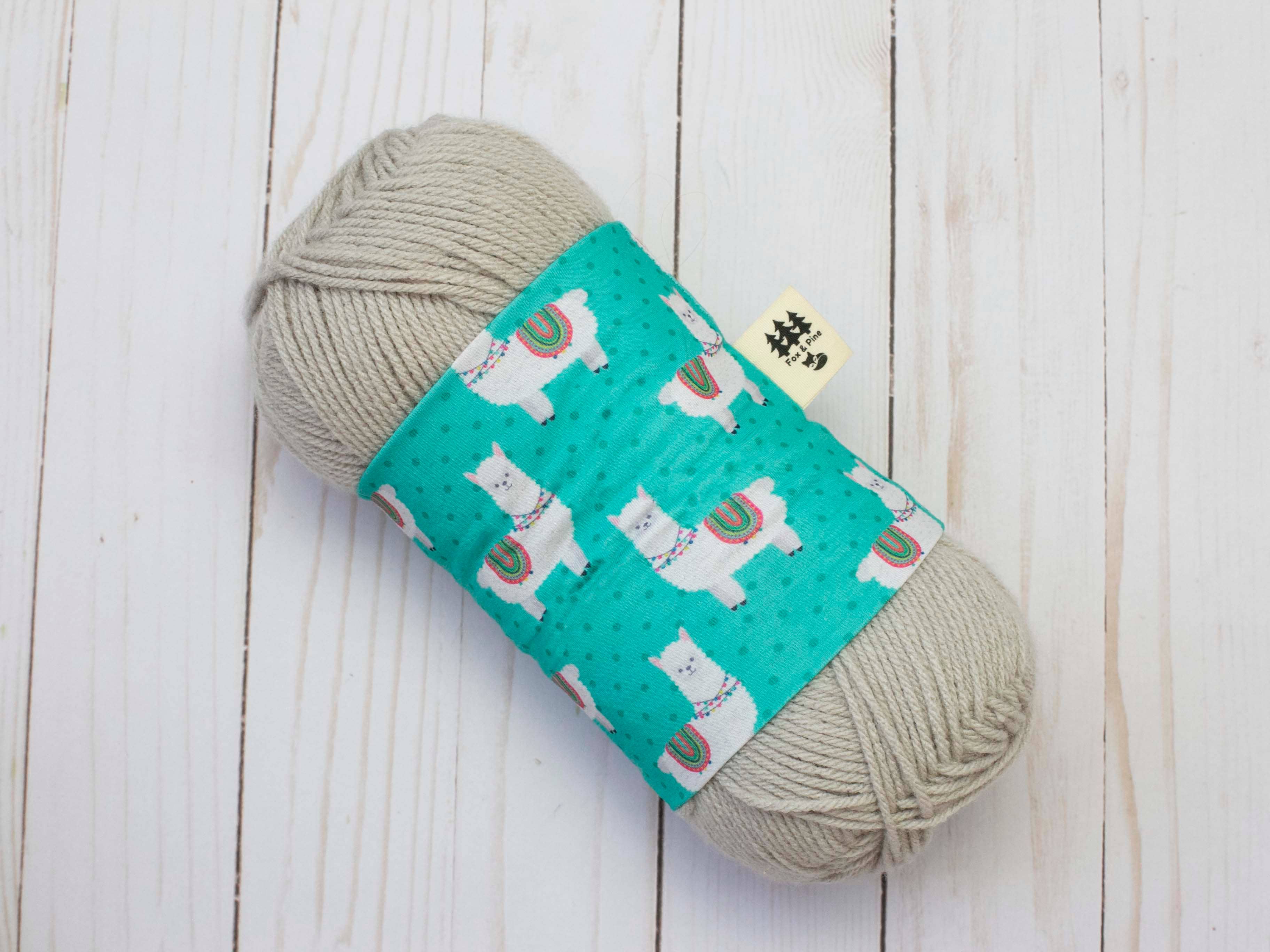 Lovely Llama | Yarn Sweater