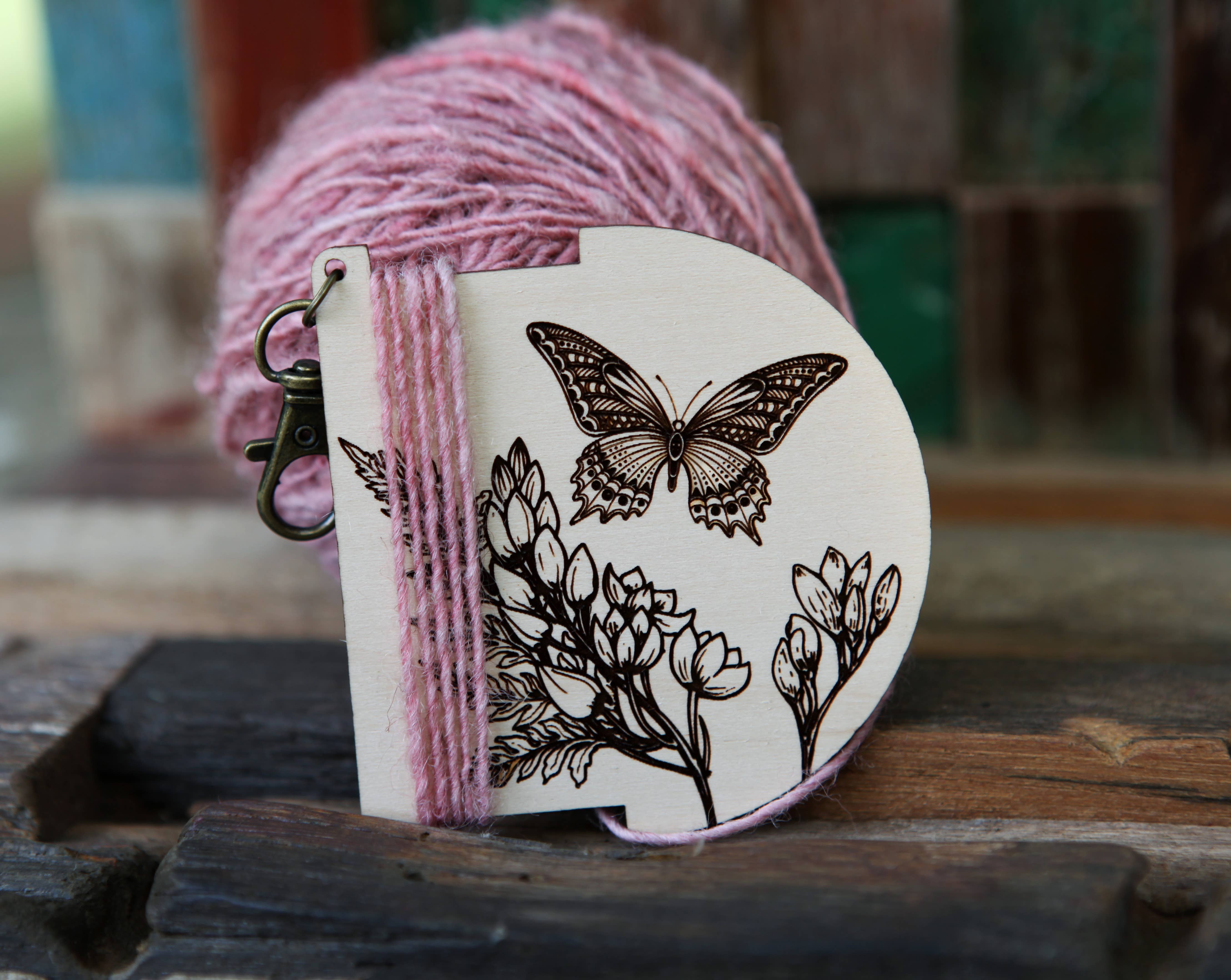 Butterfly and flowers Yarn WPI Ruler & Twist Angle Gauge