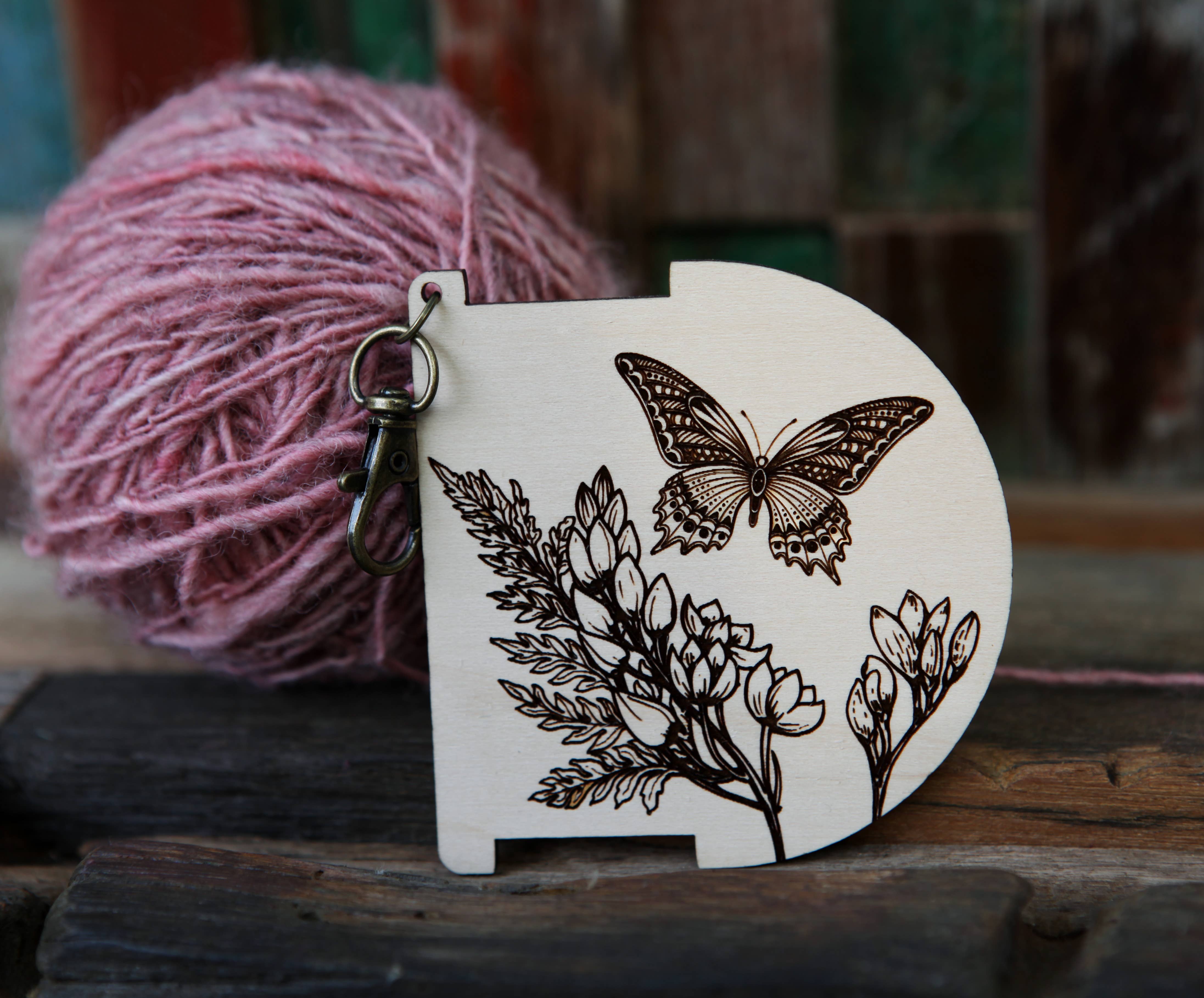 Butterfly and flowers Yarn WPI Ruler & Twist Angle Gauge